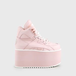 Buffalo London Rising Towers